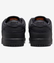 Nike SB Dunk Low Pro Zapatilla (black black black)