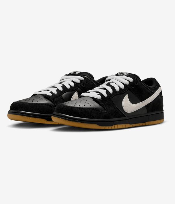 Nike SB Dunk Low Pro Scarpa (black white black gum)