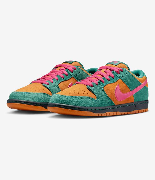 Nike SB Dunk Low Pro Schoen (green noise watermelon light cur)