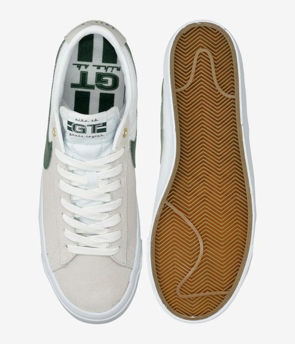 Nike SB Zoom Blazer Low Pro GT Schuh (white fir white)