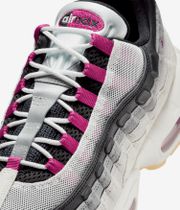 Nike SB Air Max 95 Shoes (summit white cactus flower photo)