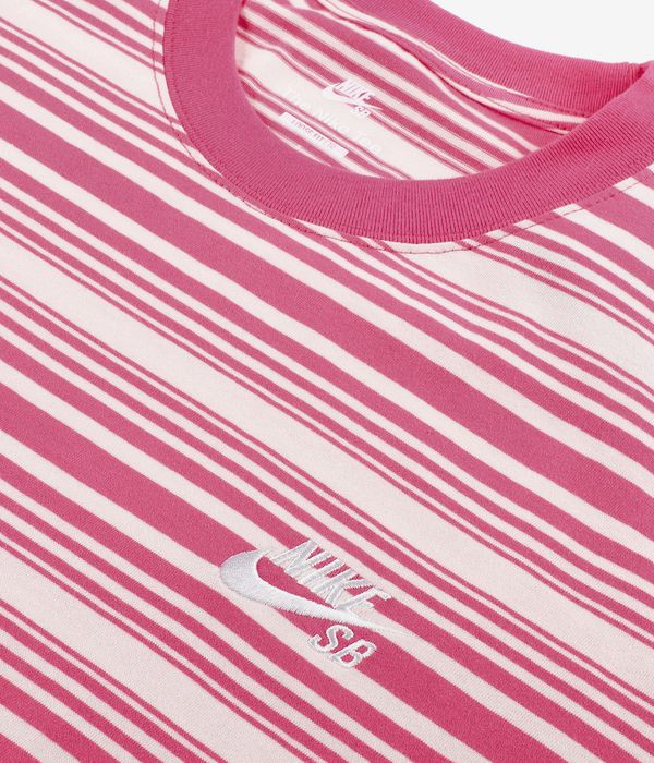 Nike SB Striped T-Shirt (guava ice)