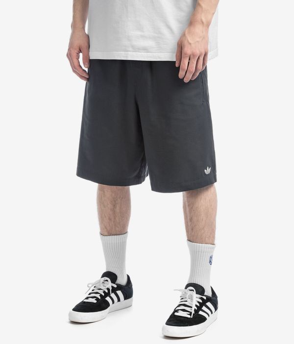 adidas Skate Shorts (carbon grey)