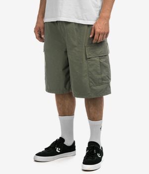 Carhartt WIP Mandler Cargo Shorts (leaf garment dyed)