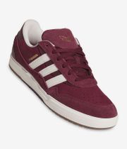 adidas Skateboarding Tyshawn II Shoes (maroon chalk white gold)