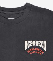 DC Defiant Camiseta (pirate black enzyme wash)