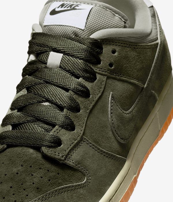 Nike SB Dunk Low Pro B Zapatilla (sequoia sequoia light army white)
