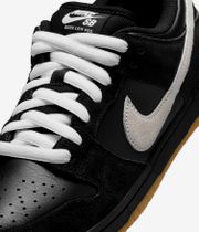Nike SB Dunk Low Pro Scarpa (black white black gum)