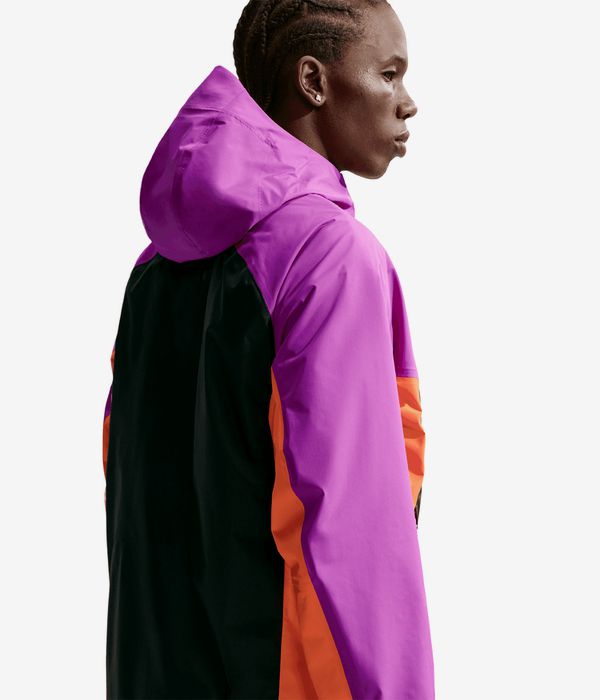 Nike ACG Phantazma Veste (vivid purple black summit wshite)
