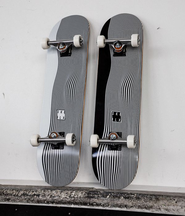 skatedeluxe Wave 8" Tabla-completa (white black)
