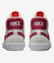 Nike SB Zoom Blazer Mid Iso Schuh (white sweet beet)