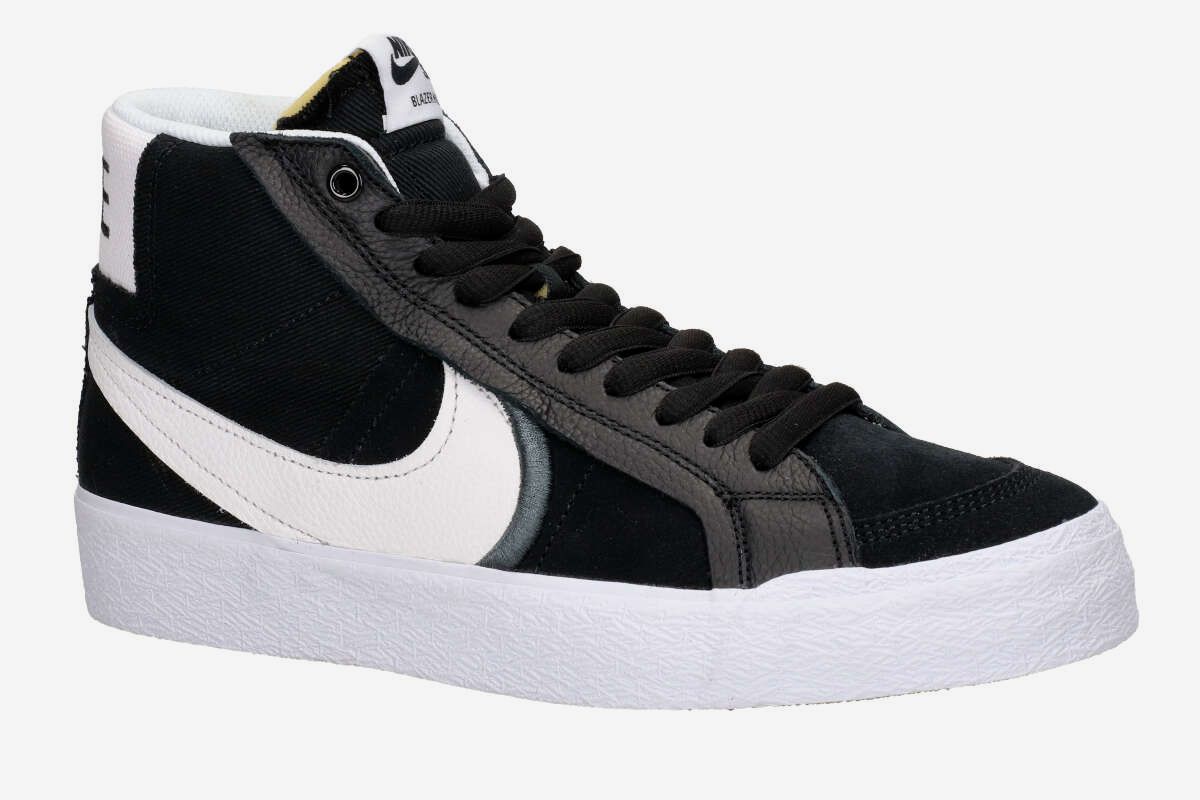 Nike SB Zoom Blazer Mid Premium Plus Shoes (black white)