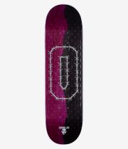 Tavola da skateboard Opera Douglas Big O da 8,5", vista completa del fondo: parte inferiore bicolore bordeaux e nero con una grande grafica bianca raffigurante del filo spinato centrata verticalmente e la scritta "DOUGLAS" in bianco con il logo a forma di volto vicino alla coda. Immagine pulita da studio; sfondo bianco.