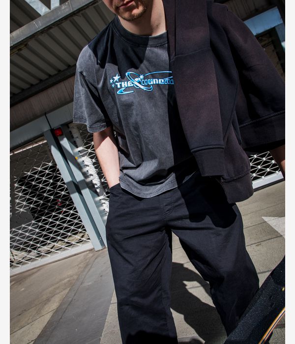 The Hundreds Y2K Bar Logo T-Shirt (wahsed black)