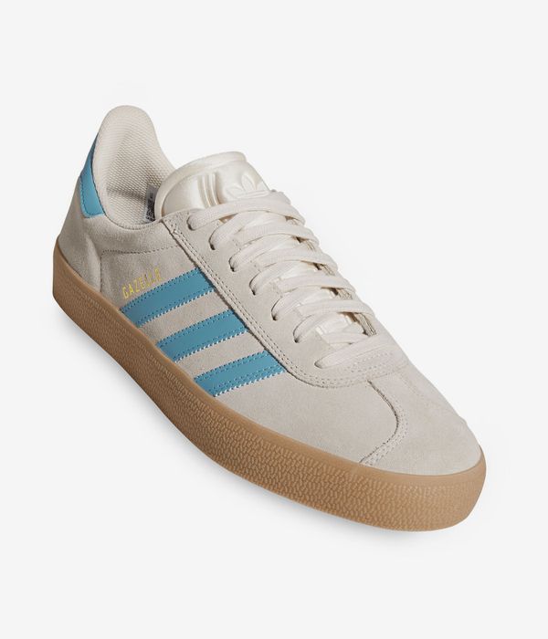 adidas Skateboarding Gazelle ADV Scarpa (wonder white preloved blue)