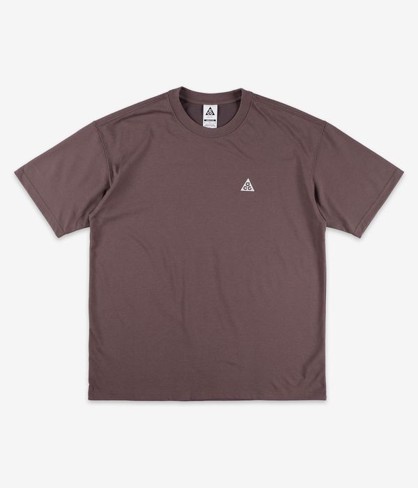 Nike ACG Essential T-shirt (ironstone)