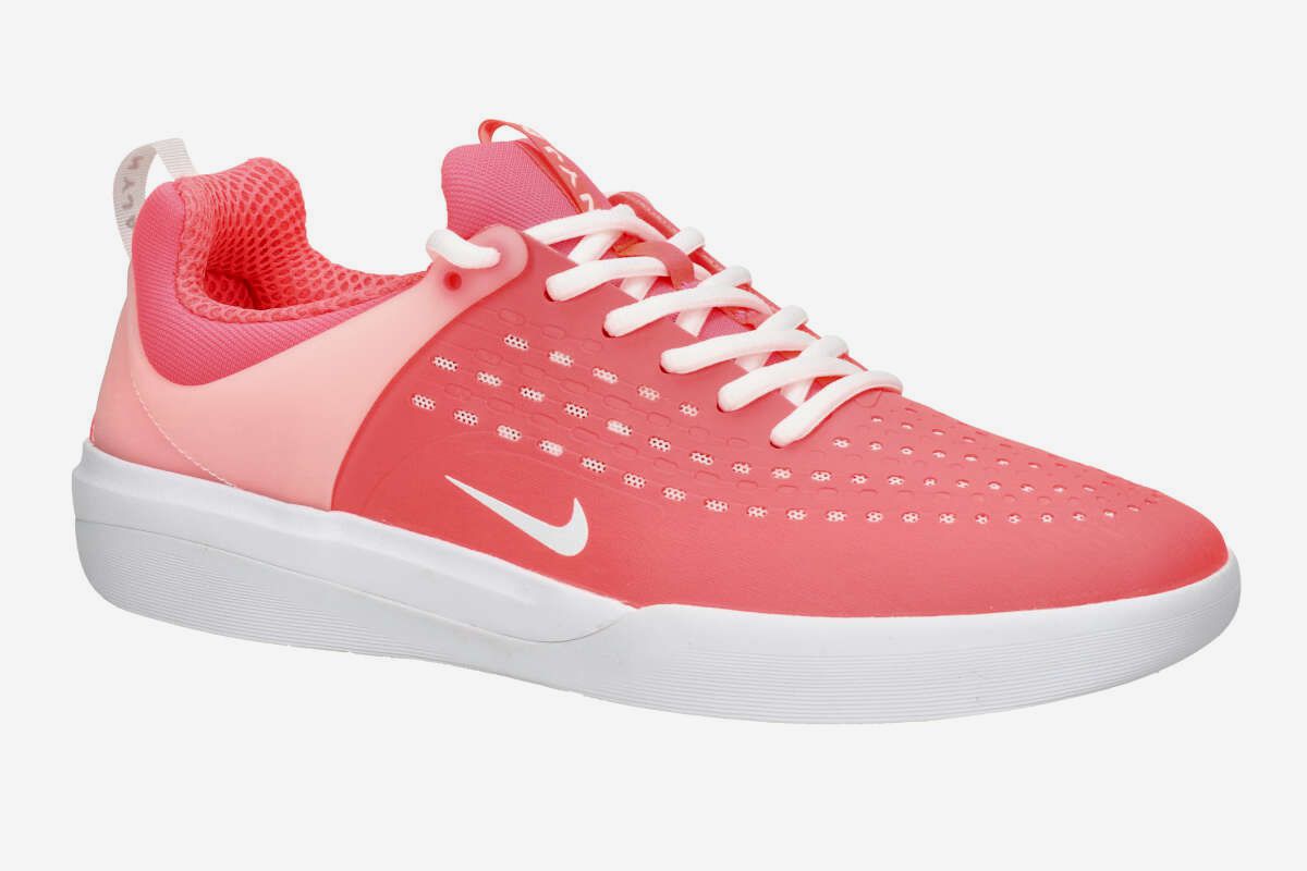 Nike SB Nyjah 3 Shoes (hot punch white)