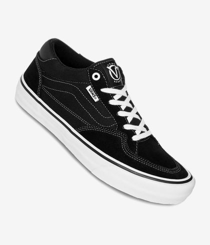 vans pro all black
