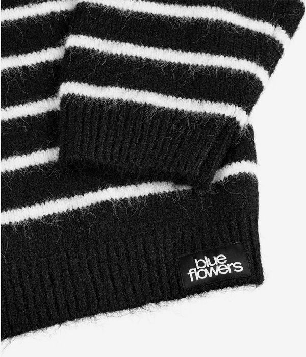 Blue Flowers Stripe Knit Sweatshirt (black white)