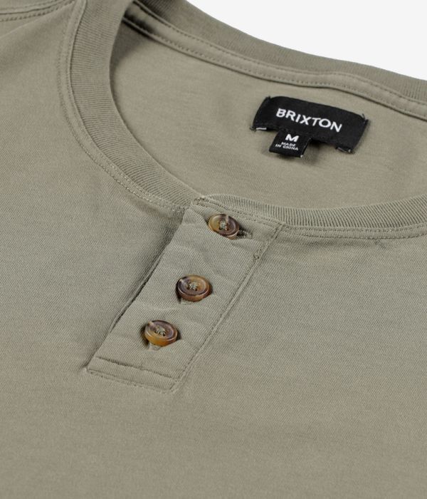 Brixton Baseline Henley T-Shirt (olive surplus vintage wash)