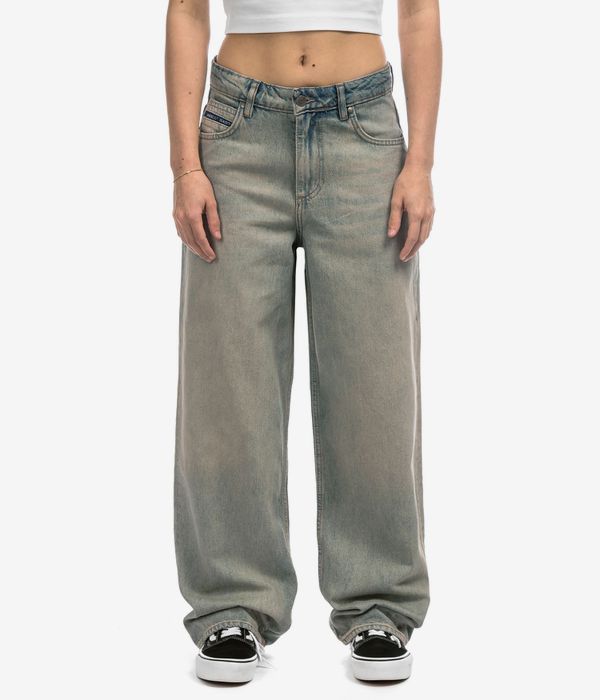 REELL Chloè Baggy Jeans women (faded light blue)
