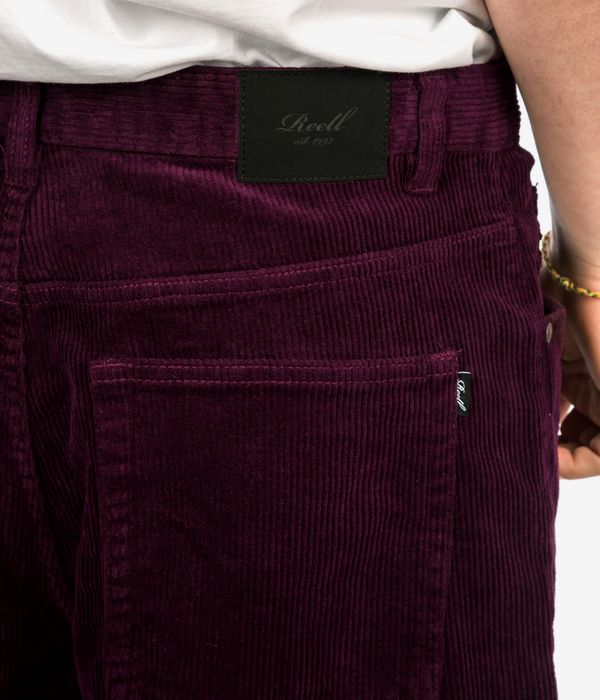 REELL Baggy Jeans (burgundy cord)