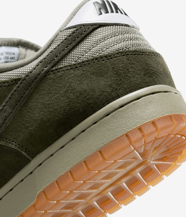 Nike SB Dunk Low Pro B Zapatilla (sequoia sequoia light army white)