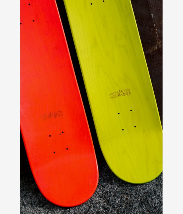 skatedeluxe Aqua Twin Tail 8.125" Planche de skateboard (yellow dip)