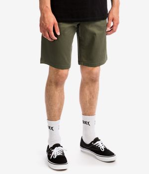REELL Flex Grip Chino Shorts (olive)