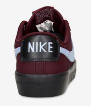 Nike SB Blazer Low Pro GT Schuh (dark team red)