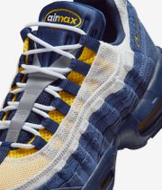 Nike SB x Eric Koston Air Max 95 Shoes (obsidian and speed yellow)