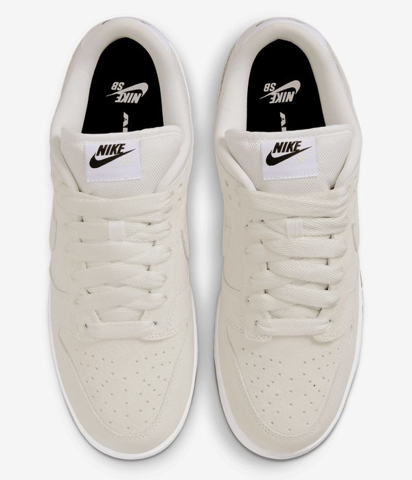 Nike SB Dunk Low Pro B Shoes (pale ivory summit white)