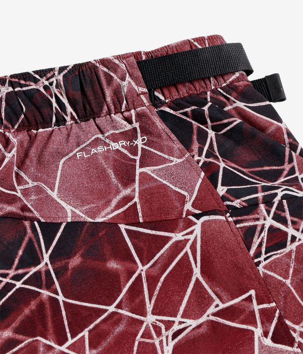 The North Face Class V Pathfinder Belted 7" Boardshorts (pink)