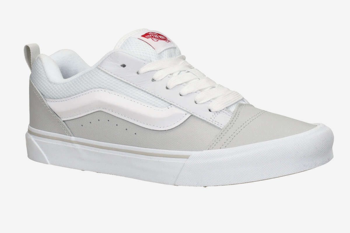 Vans Knu Skool Retro Skate Shoes (white red)