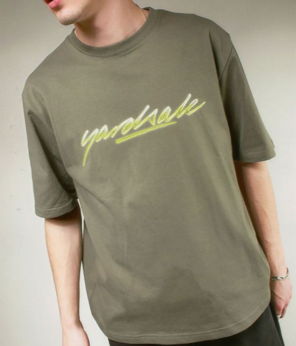 Yardsale Washed Script T-Shirt (sand)