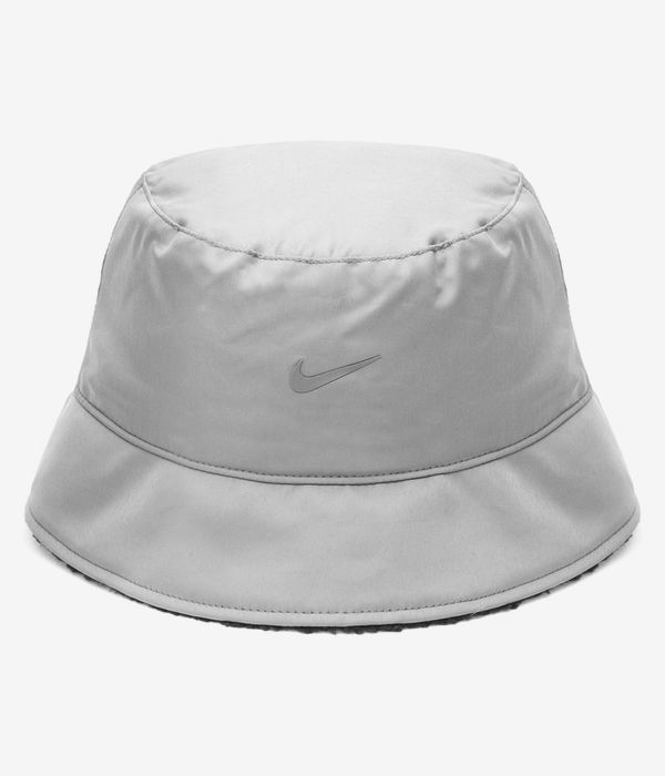Compra online Nike SB Sportswear Bucket Sombrero reversible (black