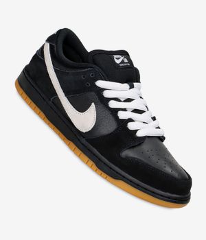 Nike SB Dunk Low Pro Scarpa (black white black gum)