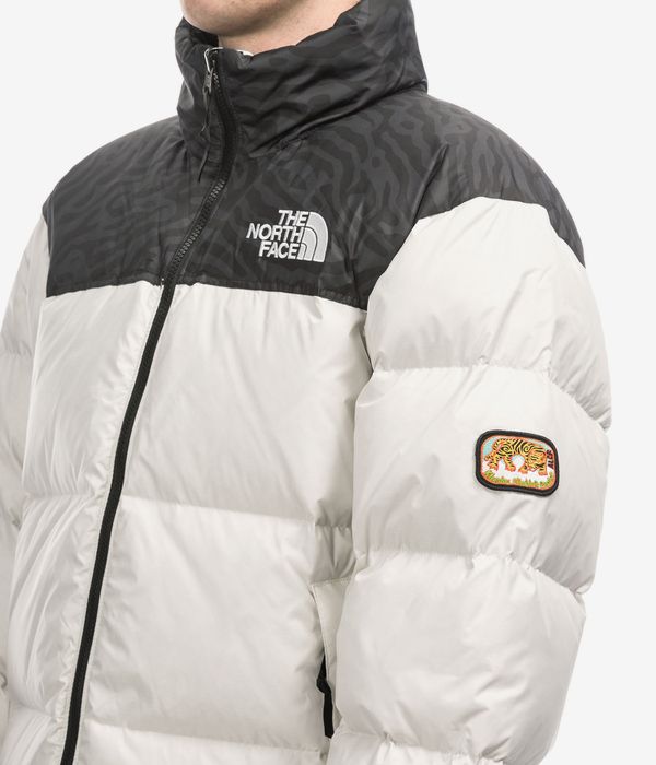 The North Face 1996 Retro Nuptse Jacke white dune tnf black online kaufen skatedeluxe