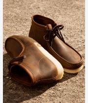 Clarks Originals Wallabee Boot Shoes (beeswax)