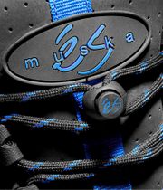 éS Muska Schuh (black royal)