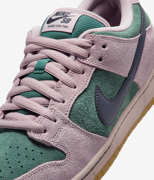 Nike SB Dunk Low Pro Schuh (mineral slate dark raisin partic)
