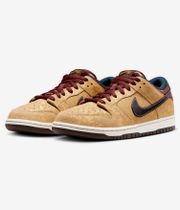 Nike SB Dunk Low Pro Shoes (celestial gold black)