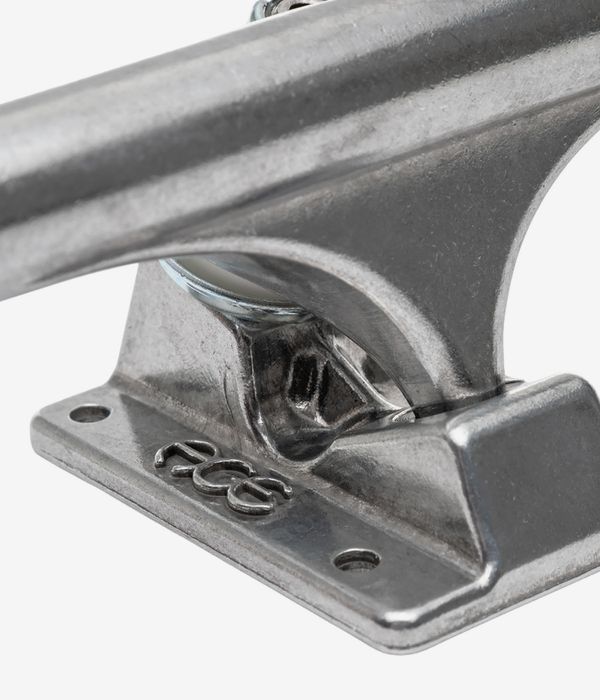 Ace 55 AF1 Hollow Truck (polished) 8.5"