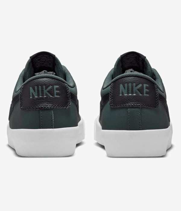 Nike SB Blazer Low Pro GT Chaussure (vintage green black)