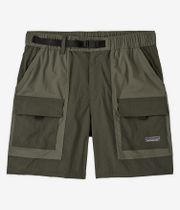 Patagonia Outdoor Everyday Shorts (pine needle green)