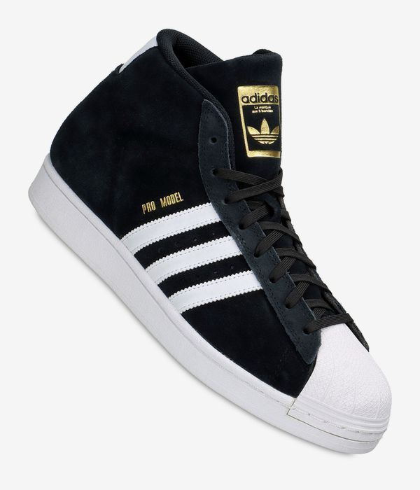 adidas Skateboarding Pro Model ADV Schoen (core black white white gold)