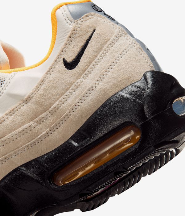 Nike SB Air Max 95 WCP Schuh (sail black laser orange)