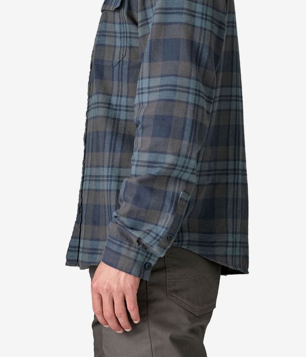 Patagonia LW Fjord Flannel Hemd (paw smolder blue)
