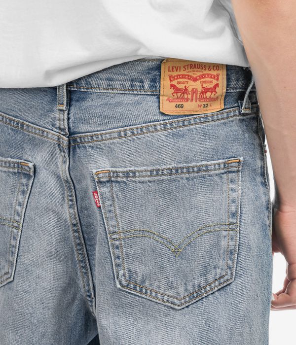 Levi's 469 Loose Shorts (made away dx)