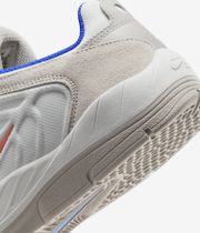 Nike SB Vertebrae Schuh (summit white cosmic clay)